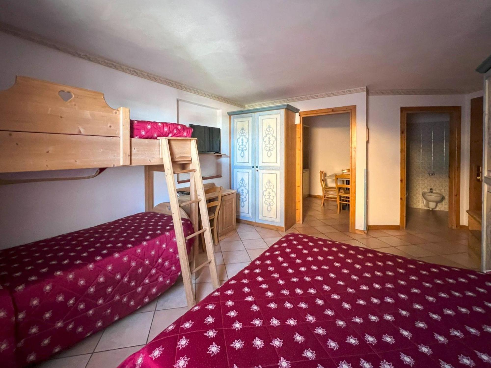 Hotel Residence Dahu Passo del Tonale Eksteriør billede