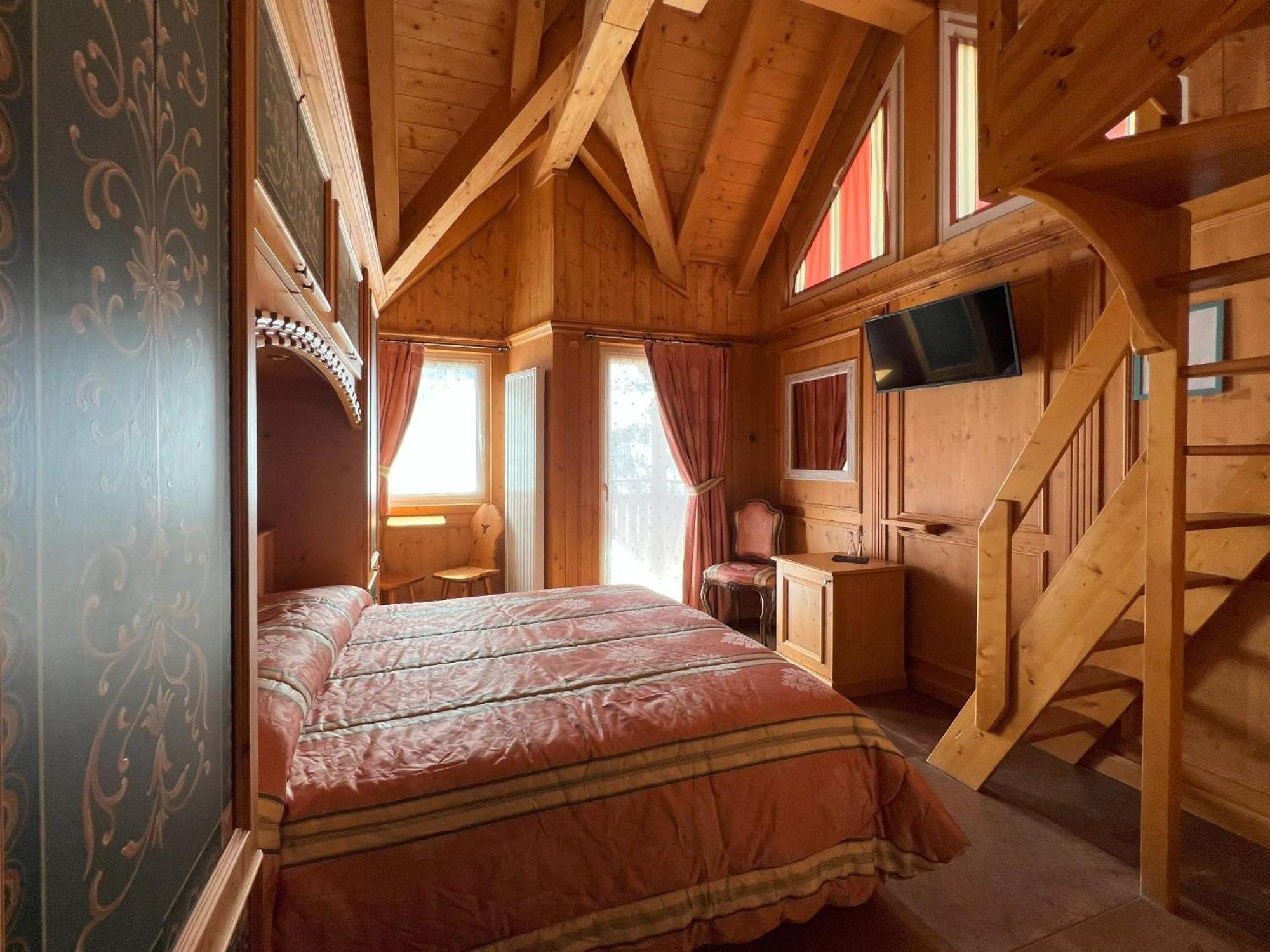 Hotel Residence Dahu Passo del Tonale Eksteriør billede