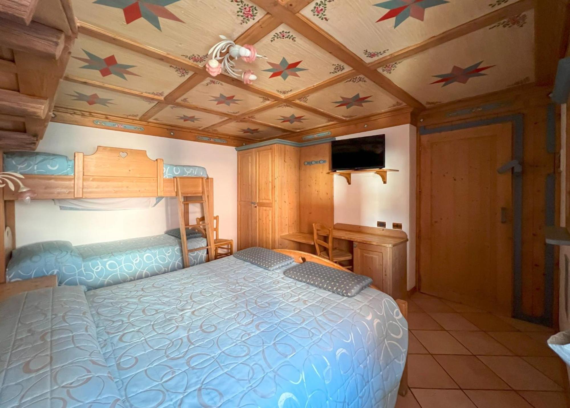 Hotel Residence Dahu Passo del Tonale Værelse billede