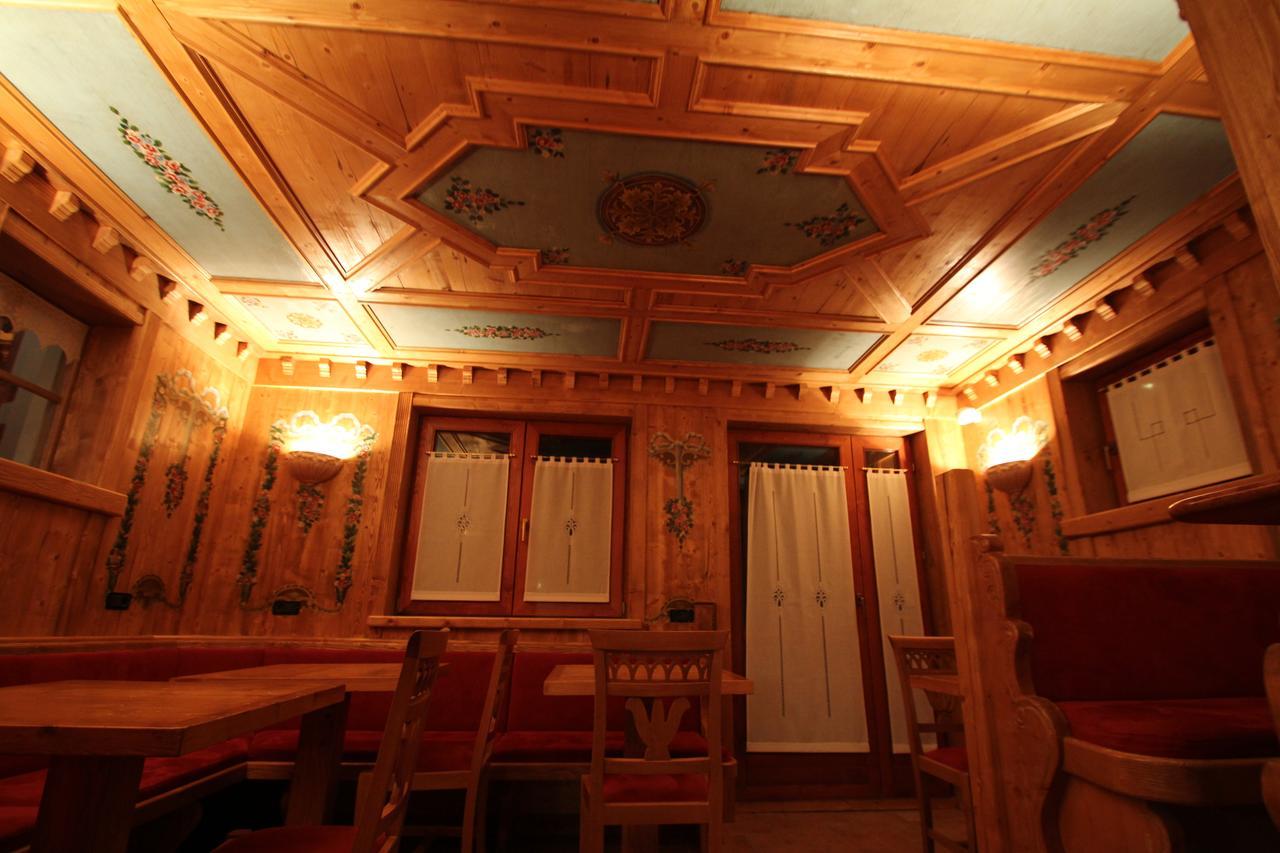 Hotel Residence Dahu Passo del Tonale Eksteriør billede
