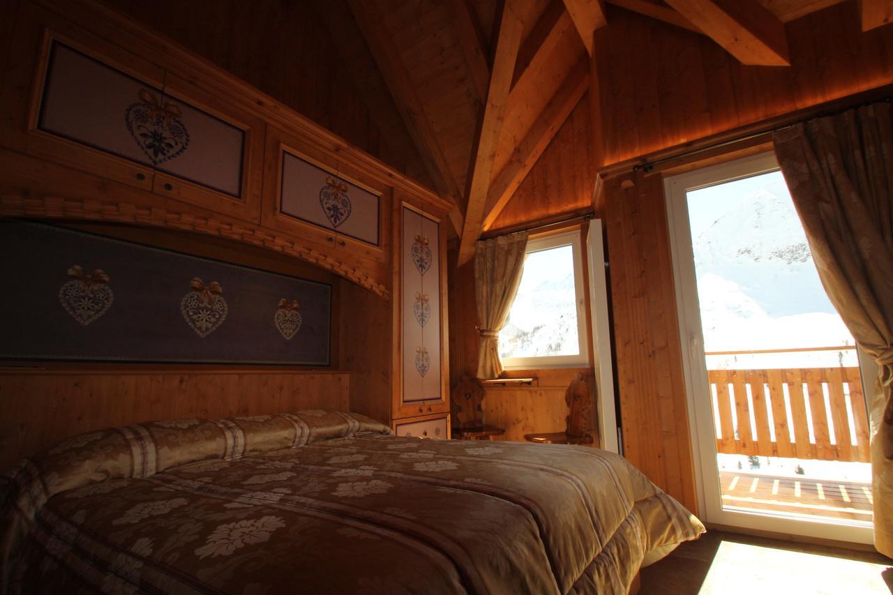 Hotel Residence Dahu Passo del Tonale Eksteriør billede